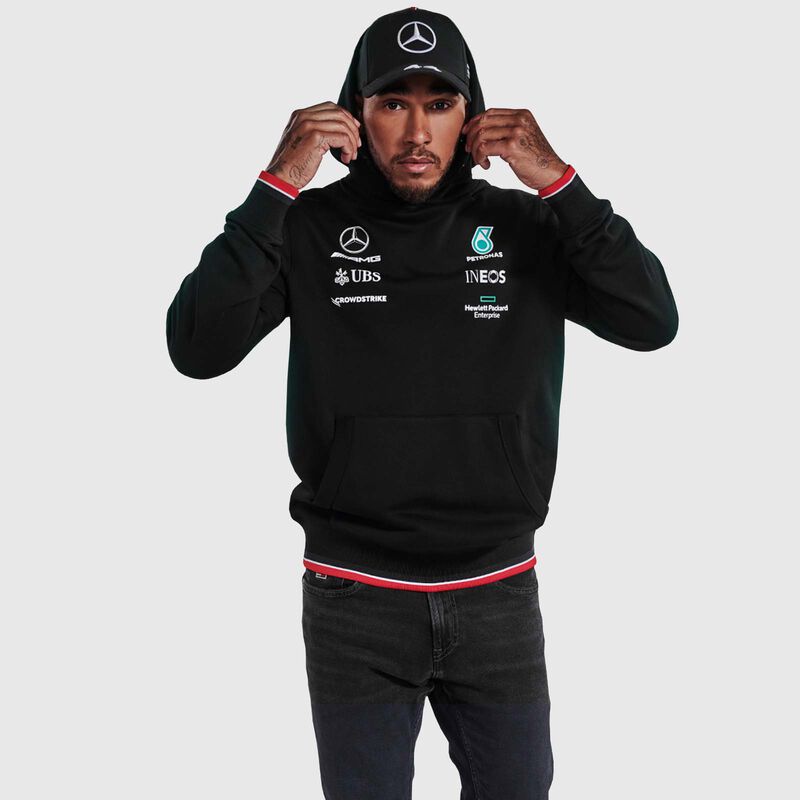 Lewis Hamilton outfit - 